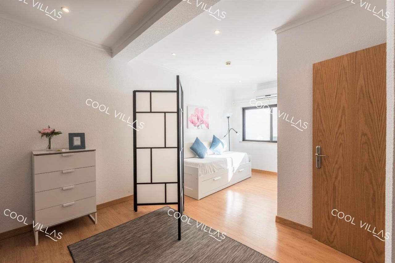 Apartamento Laurent - Beachfront And City Center Албуфейра Экстерьер фото